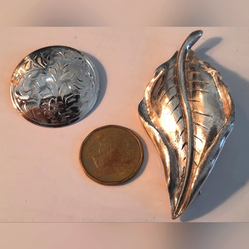 Silver Leaf Brooch And Round Pin Sterling Silver Set